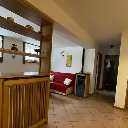 Ciasa De Milu Apartment *